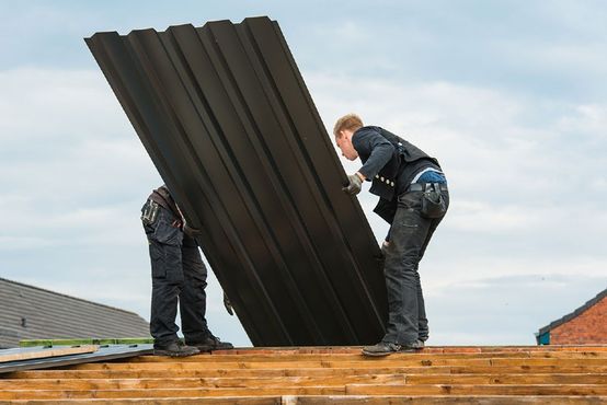 Dachdecker, Trapezbleche, Leoben